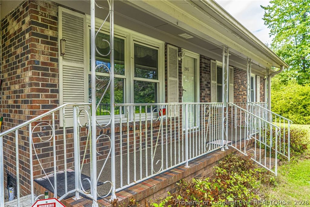 190 Morgan Drive, Raeford, NC 28376 — photo 4