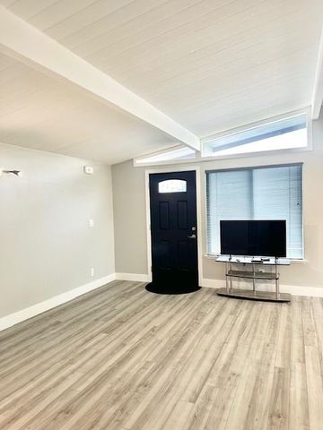 1864 Loyola Drive, San Jose, CA 95122