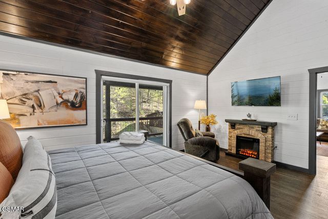 1608 Mitchell Farm Road, Sevierville, TN 37876