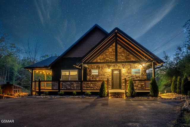 1608 Mitchell Farm Road, Sevierville, TN 37876
