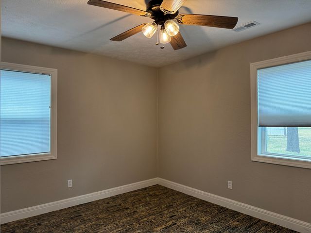 1048 6th Street, West Plains, MO 65775