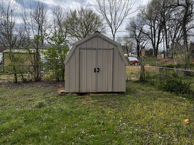 1048 6th Street, West Plains, MO 65775