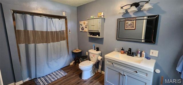 4999 College Avenue, Hannibal, MO 63401