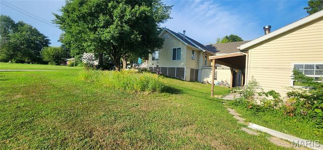 4999 College Avenue, Hannibal, MO 63401