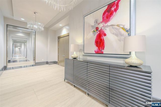 1200 Avenue At Port Imperial 516, Weehawken, NJ 07086