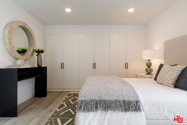 846 N Alta Vista Boulevard 106, Los Angeles, CA 90046