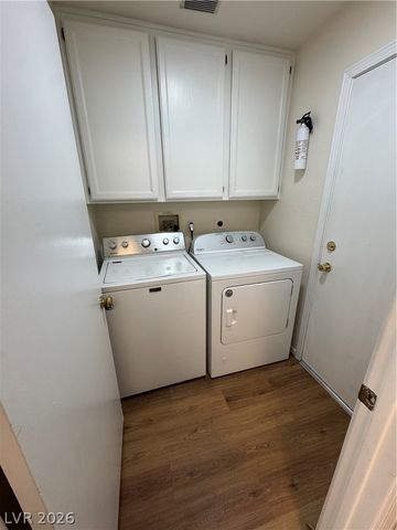 1845 Villa Vista Way, Las Vegas, NV 89128