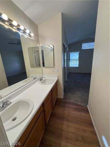 1845 Villa Vista Way, Las Vegas, NV 89128