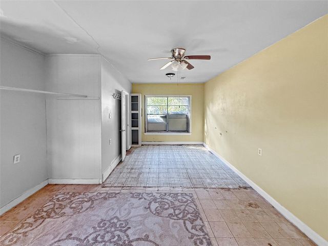 210 Park Street, Baytown, TX 77520