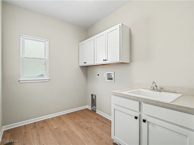 14655 Baywood Lane, Strongsville, OH 44136