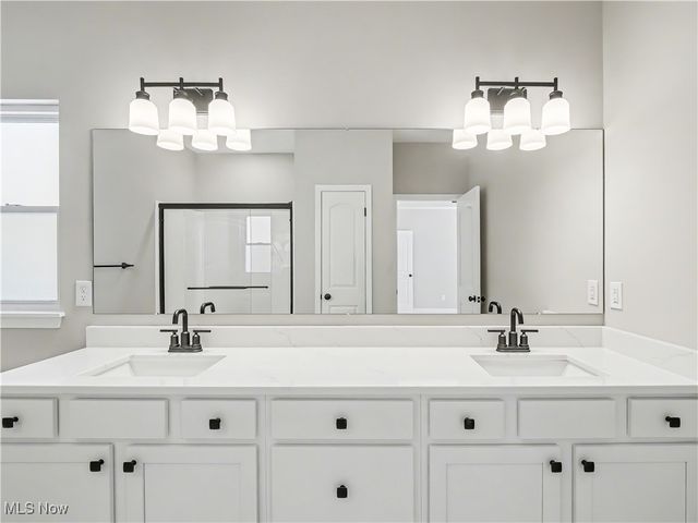 14655 Baywood Lane, Strongsville, OH 44136