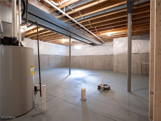 14655 Baywood Lane, Strongsville, OH 44136