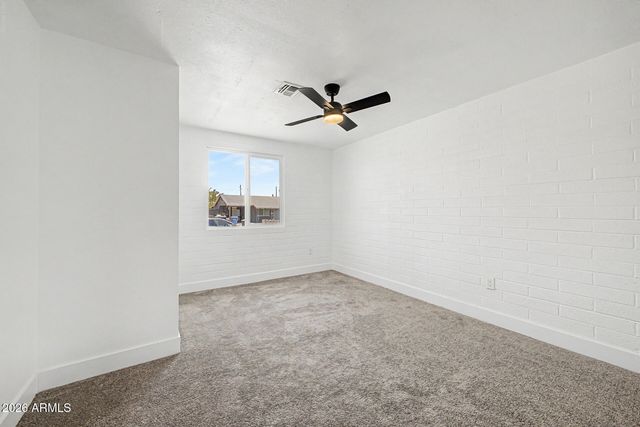 7254 W WOLF Street, Phoenix, AZ 85033