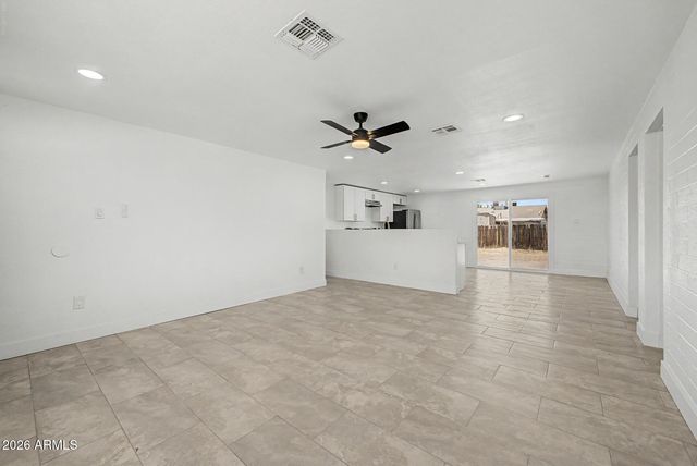 7254 W WOLF Street, Phoenix, AZ 85033