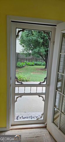 3008 Lincoln Log Way, Mcdonough, GA 30252