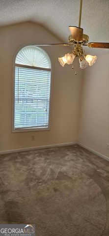 3008 Lincoln Log Way, Mcdonough, GA 30252