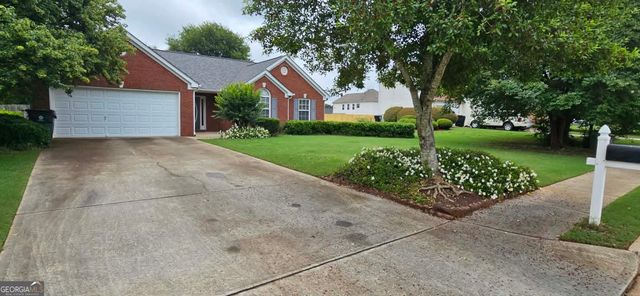 3008 Lincoln Log Way, Mcdonough, GA 30252