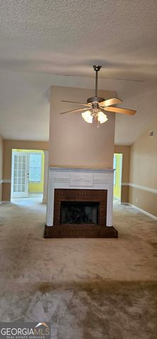 3008 Lincoln Log Way, Mcdonough, GA 30252