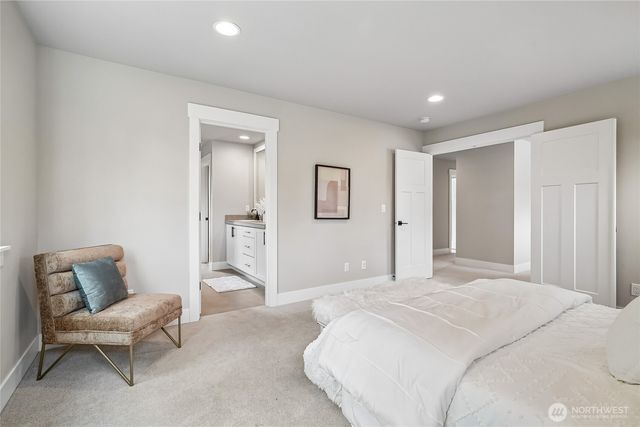 19395 139th Place SE, Renton, WA 98058
