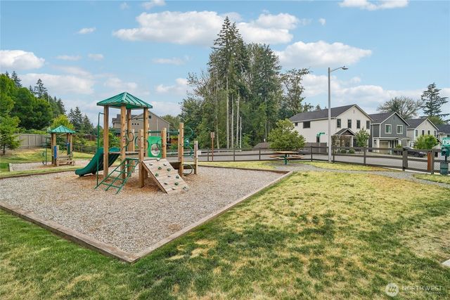 19395 139th Place SE, Renton, WA 98058