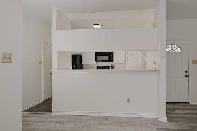 3500 Tangle Brush Drive 177, The Woodlands, TX 77381