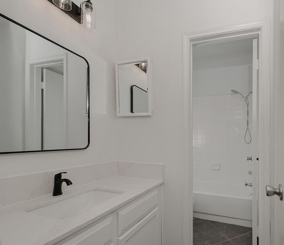 3500 Tangle Brush Drive 177, The Woodlands, TX 77381