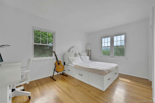 14 Russell Place, Dobbs Ferry, NY 10522