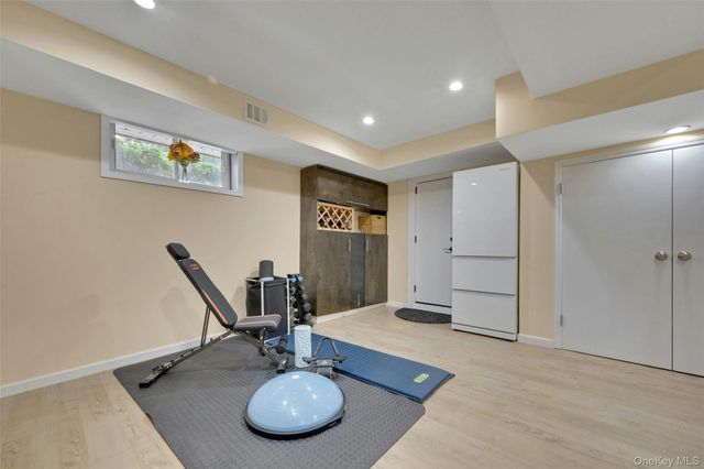 14 Russell Place, Dobbs Ferry, NY 10522