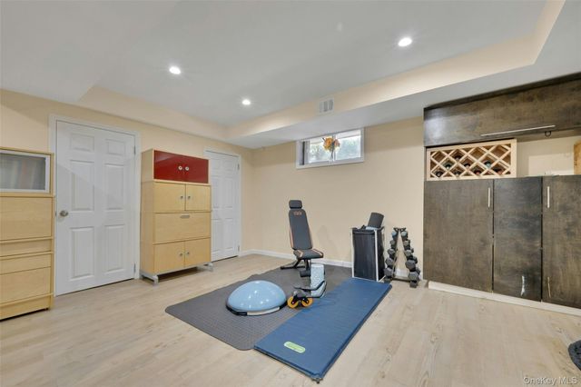 14 Russell Place, Dobbs Ferry, NY 10522