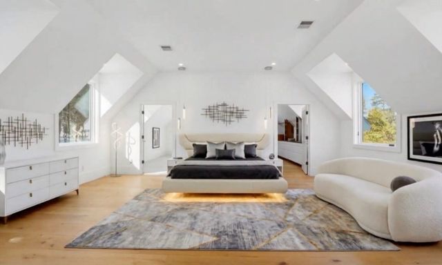 3 Effie Pl, Lexington, MA 02421