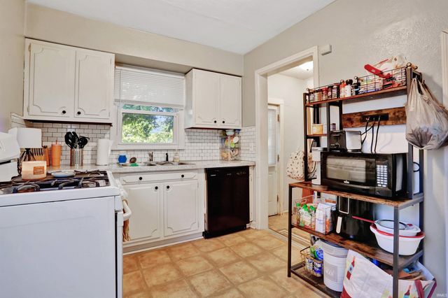1314 S Parker Drive, Evansville, IN 47714