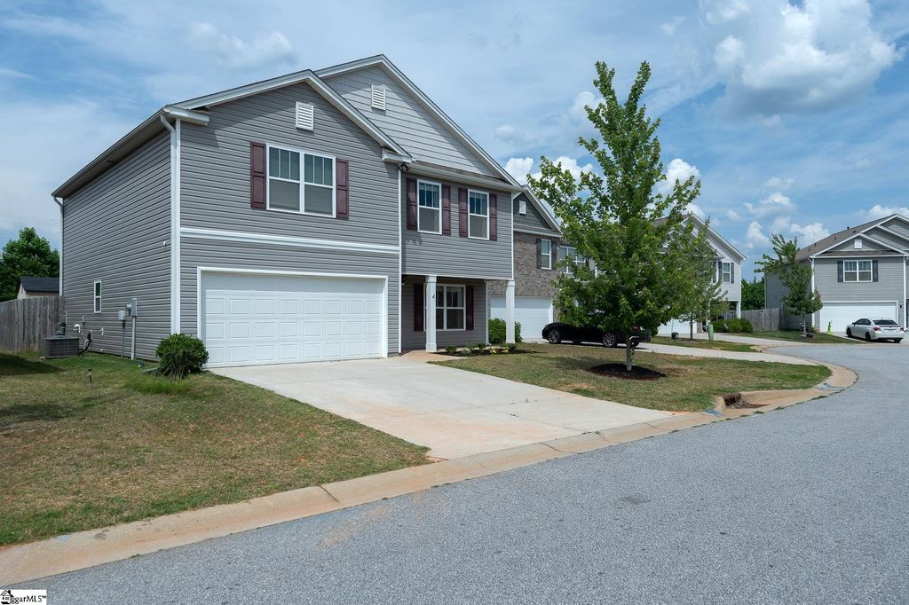 347 Millen Drive, Woodruff, SC 29388