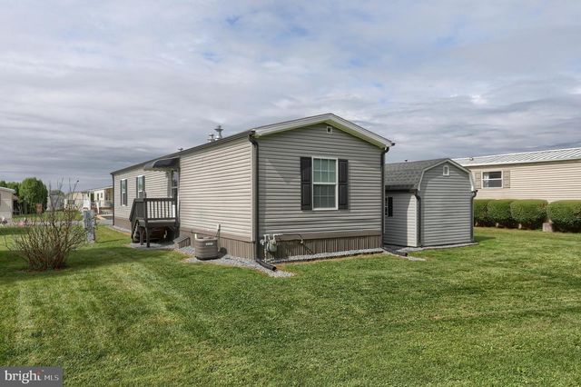 1300 E KERCHER AVE #32, Myerstown, PA 17067