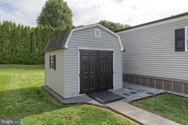 1300 E KERCHER AVE #32, Myerstown, PA 17067