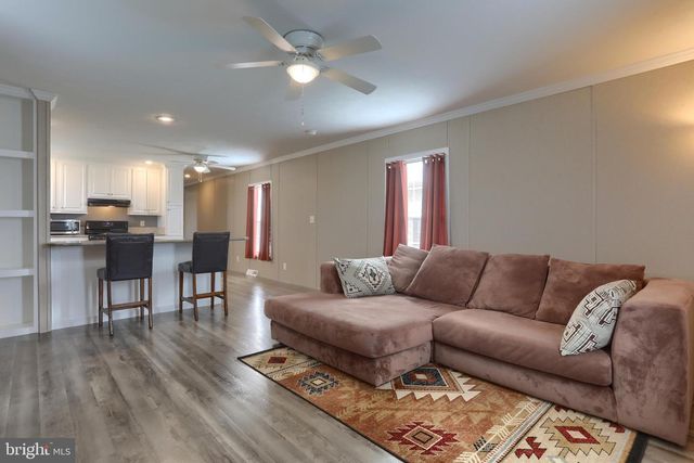 1300 E KERCHER AVE #32, Myerstown, PA 17067