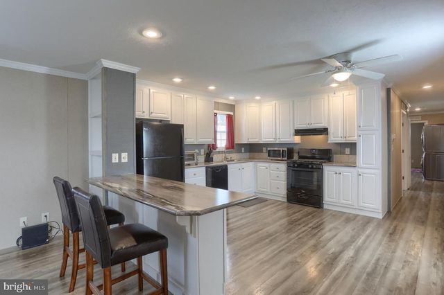 1300 E KERCHER AVE #32, Myerstown, PA 17067