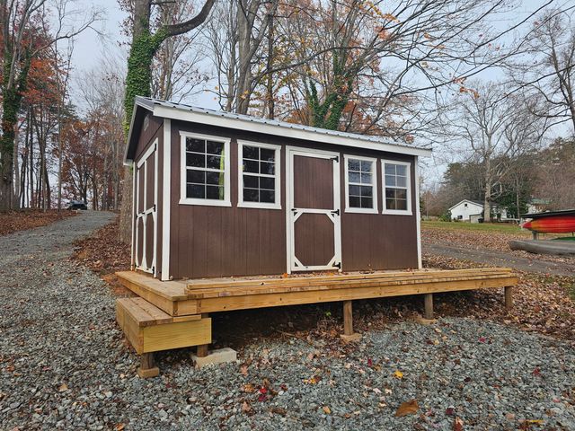 Lot 3 Sigh N Pine RD, Huddleston, VA 24104