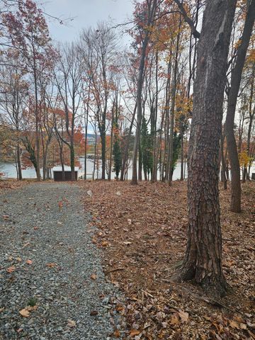 Lot 3 Sigh N Pine RD, Huddleston, VA 24104