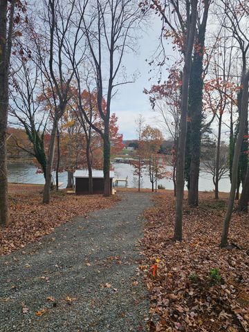 Lot 3 Sigh N Pine RD, Huddleston, VA 24104