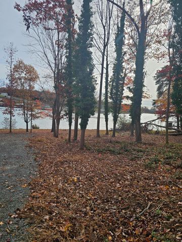 Lot 3 Sigh N Pine RD, Huddleston, VA 24104