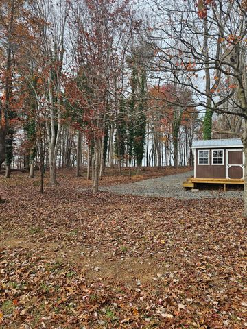 Lot 3 Sigh N Pine RD, Huddleston, VA 24104