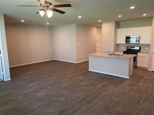 13872 Rock Island Trail, Conroe, TX 77384