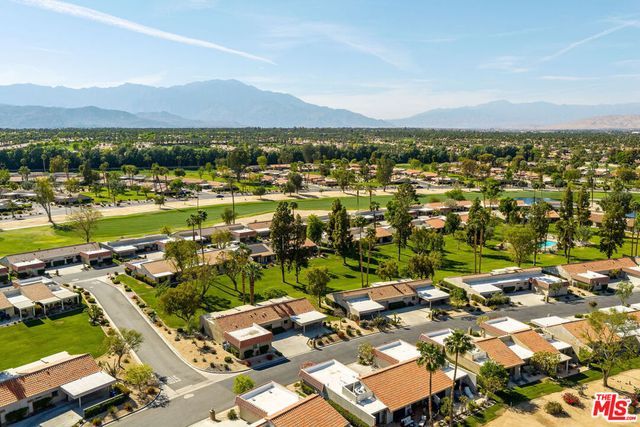 40655 La Costa Circle, Palm Desert, CA 92211