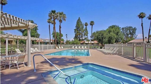 40655 La Costa Circle, Palm Desert, CA 92211