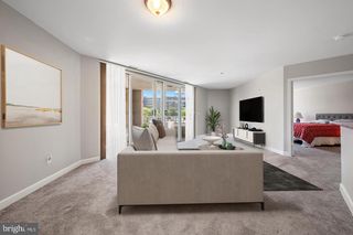 100 HARBORVIEW DR #212, Baltimore, MD 21230