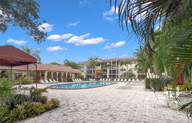 257 S Cypress Road 401, Pompano Beach, FL 33060