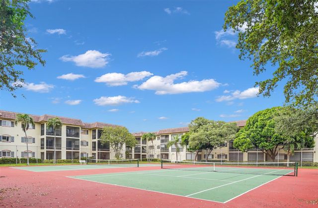 257 S Cypress Road 401, Pompano Beach, FL 33060