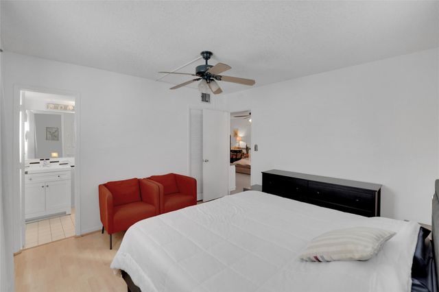 257 S Cypress Road 401, Pompano Beach, FL 33060