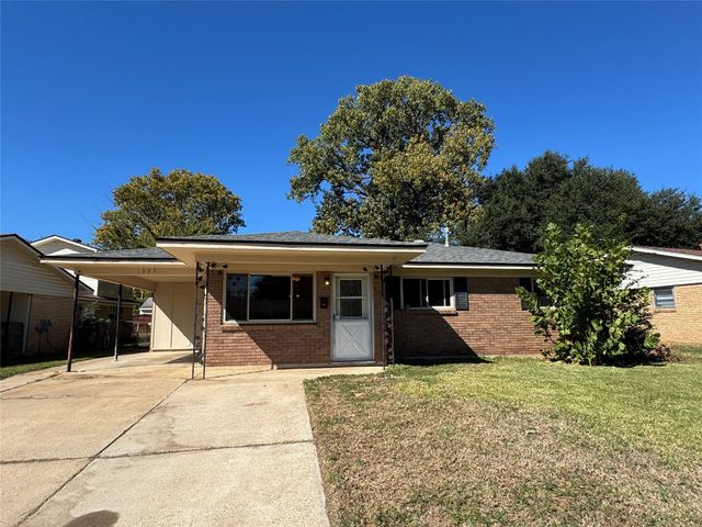 1323 Violet Avenue, Bossier City, LA 71112