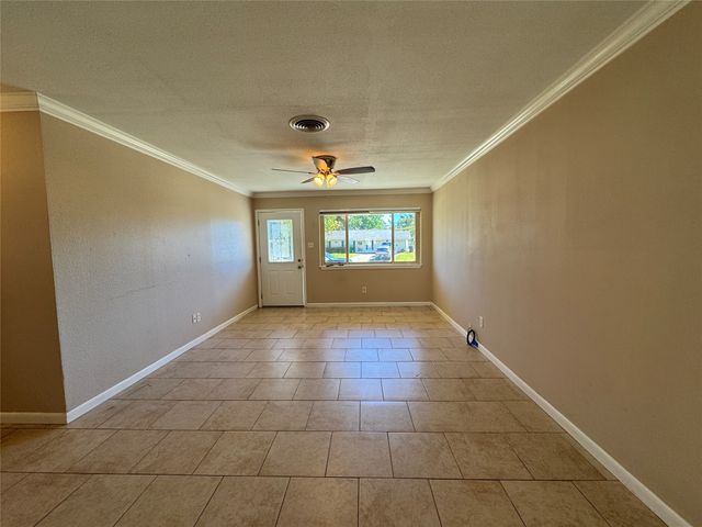 1323 Violet Avenue, Bossier City, LA 71112